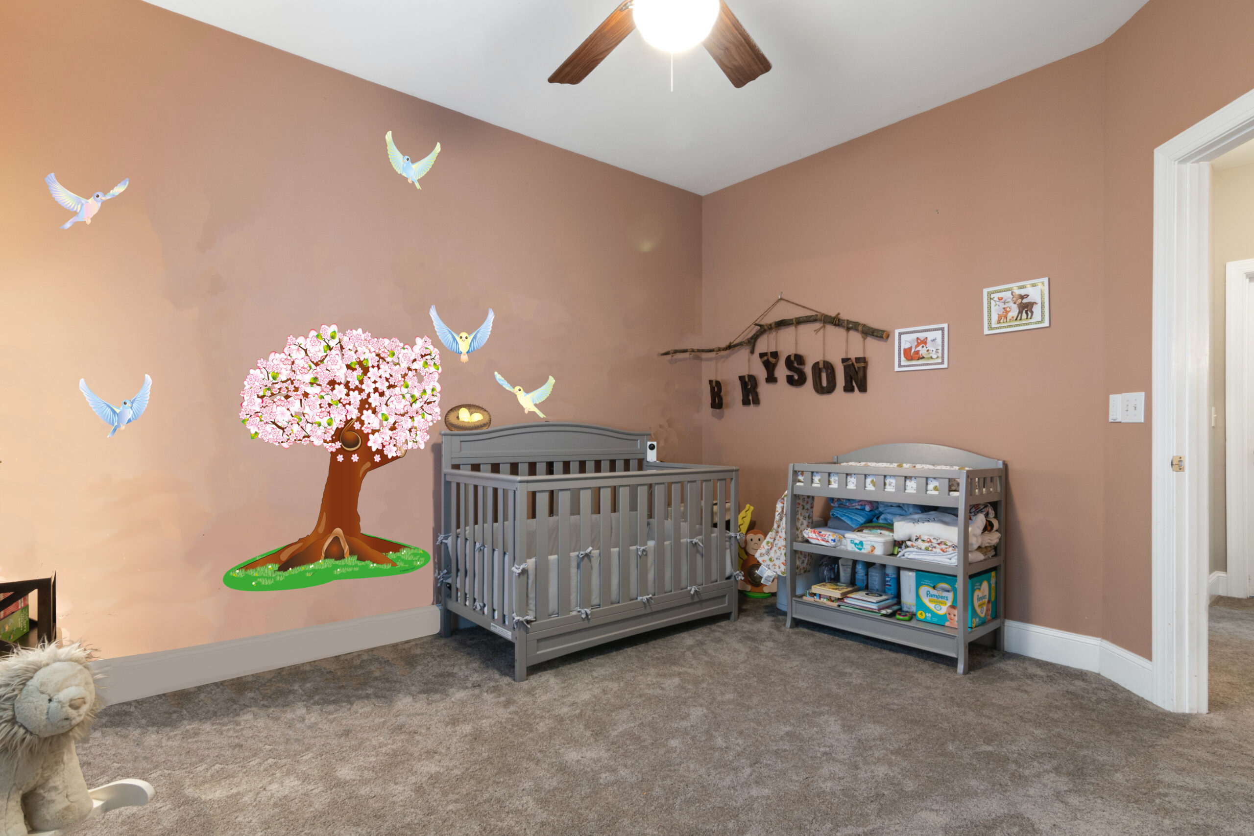 Kleine Magneetboom lente roze kamer